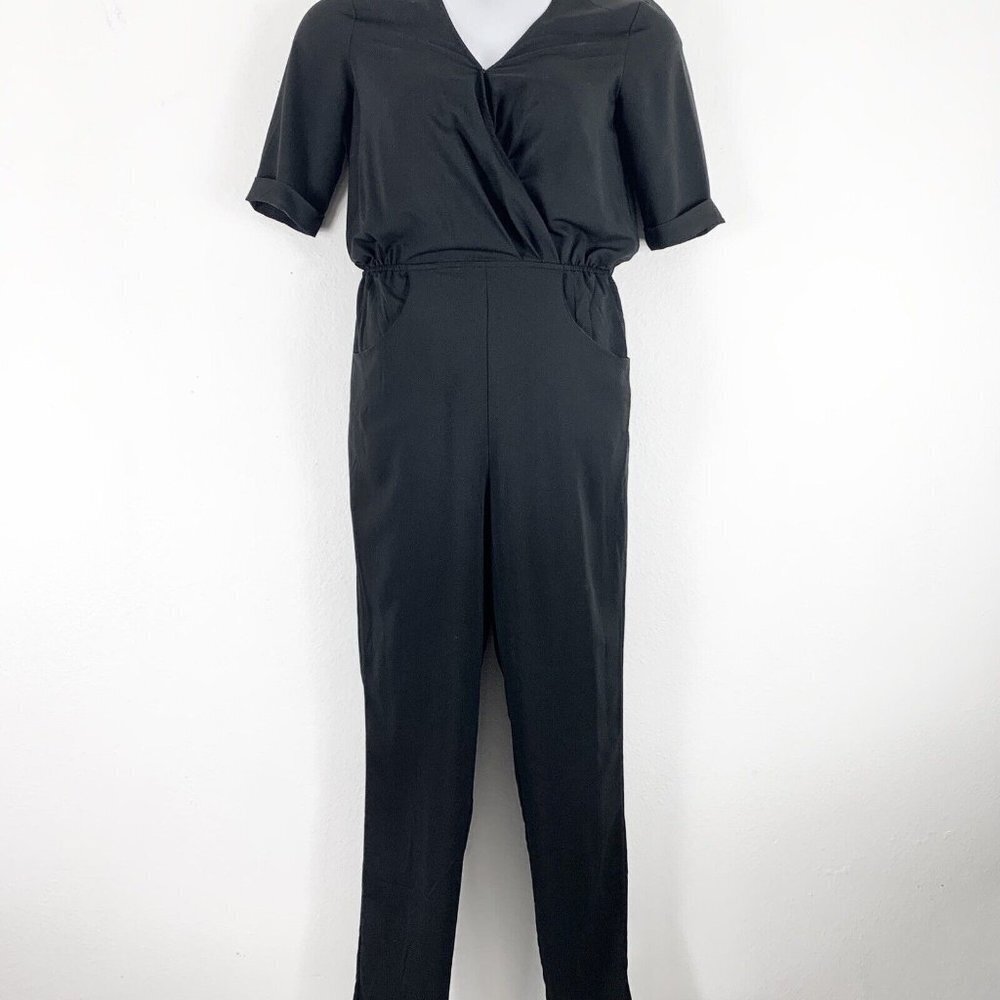 Wite 8 Jumpsuit Short Sleeve V Neck Pockets Black Stretch Waist Tapered Leg
